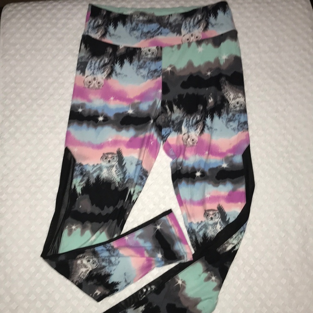 NWT Women’s fashion leggings size large 11-13